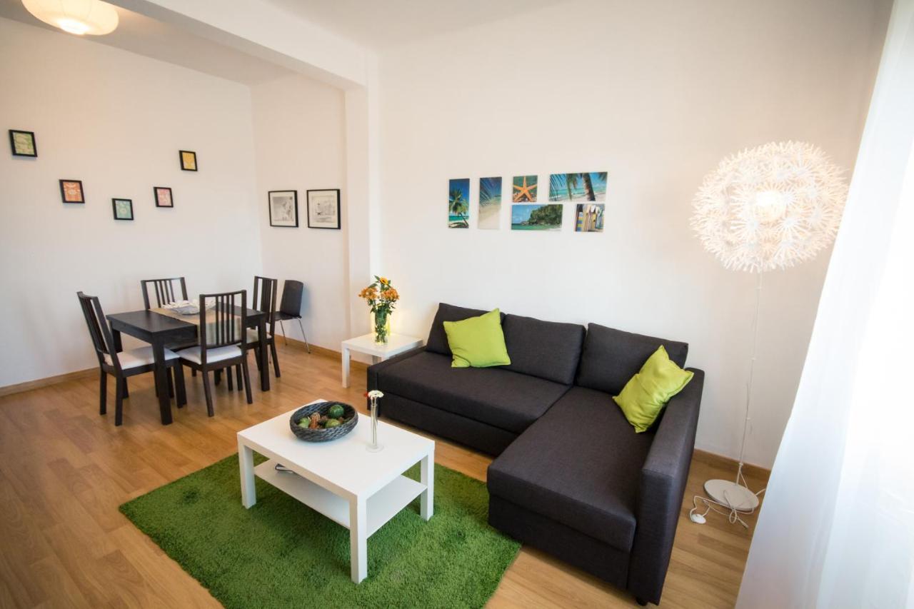 Holidays2Malaga Heredia 3 Bedroom Opposite Malaga Port Eksteriør bilde