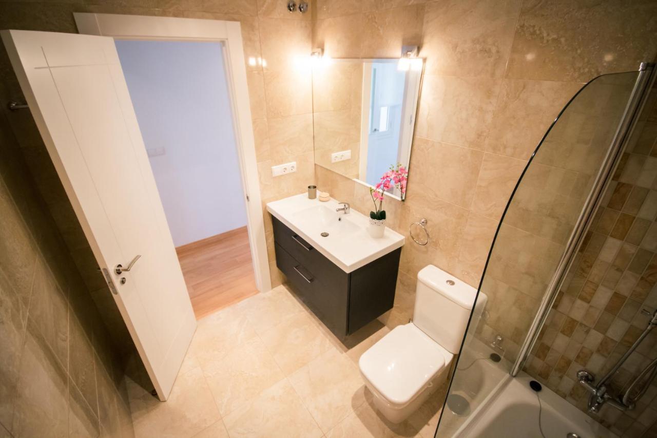 Holidays2Malaga Heredia 3 Bedroom Opposite Malaga Port Eksteriør bilde